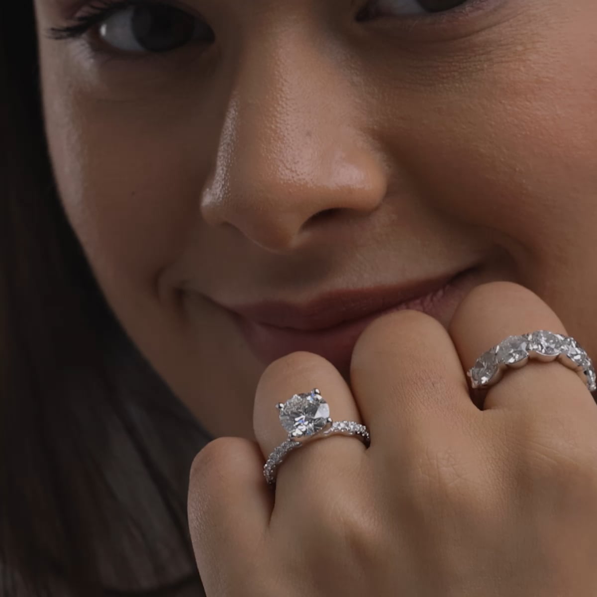 product video 2 for 3 1/2 ctw Round Lab Grown Diamond Station Engagement Ring