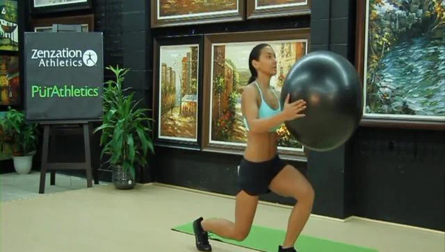 Weighted Shift Ball Workout (English) on Vimeo