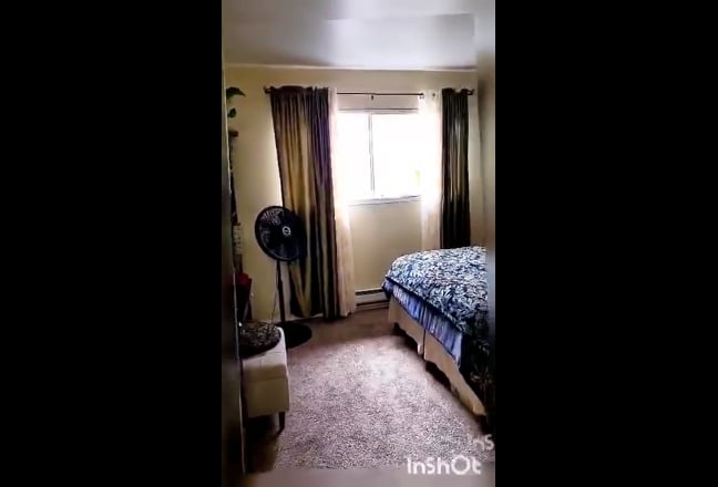 Large Bedroom, Private Bathroom, Parking Main Photo