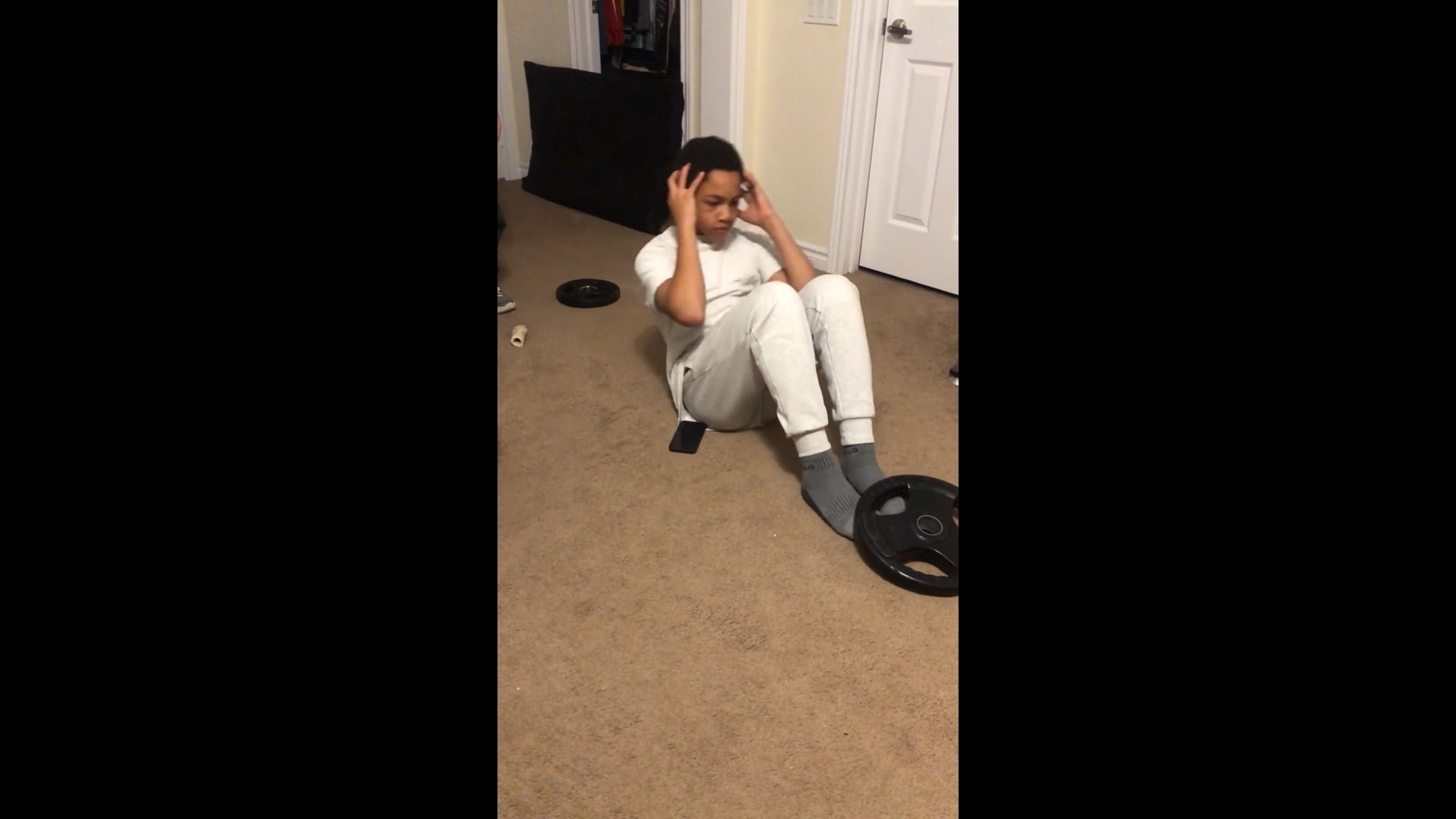 Watch brayden thompson's Sit Ups: 50 sit ups