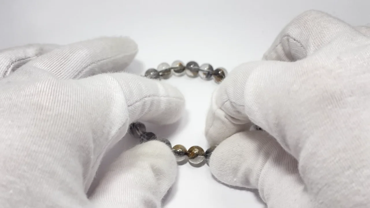 動画】【1点もの】プラチナルチルクォーツAAA- ラウンド7.5mm 1連