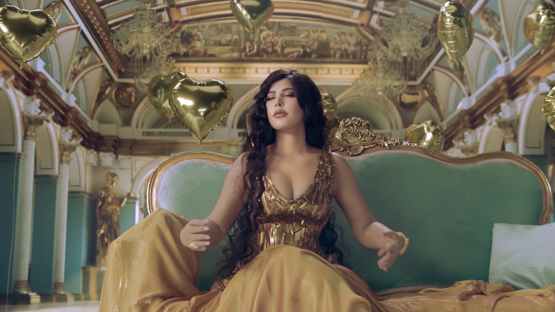 SHAMS PERFUME TVC  _ The Palace