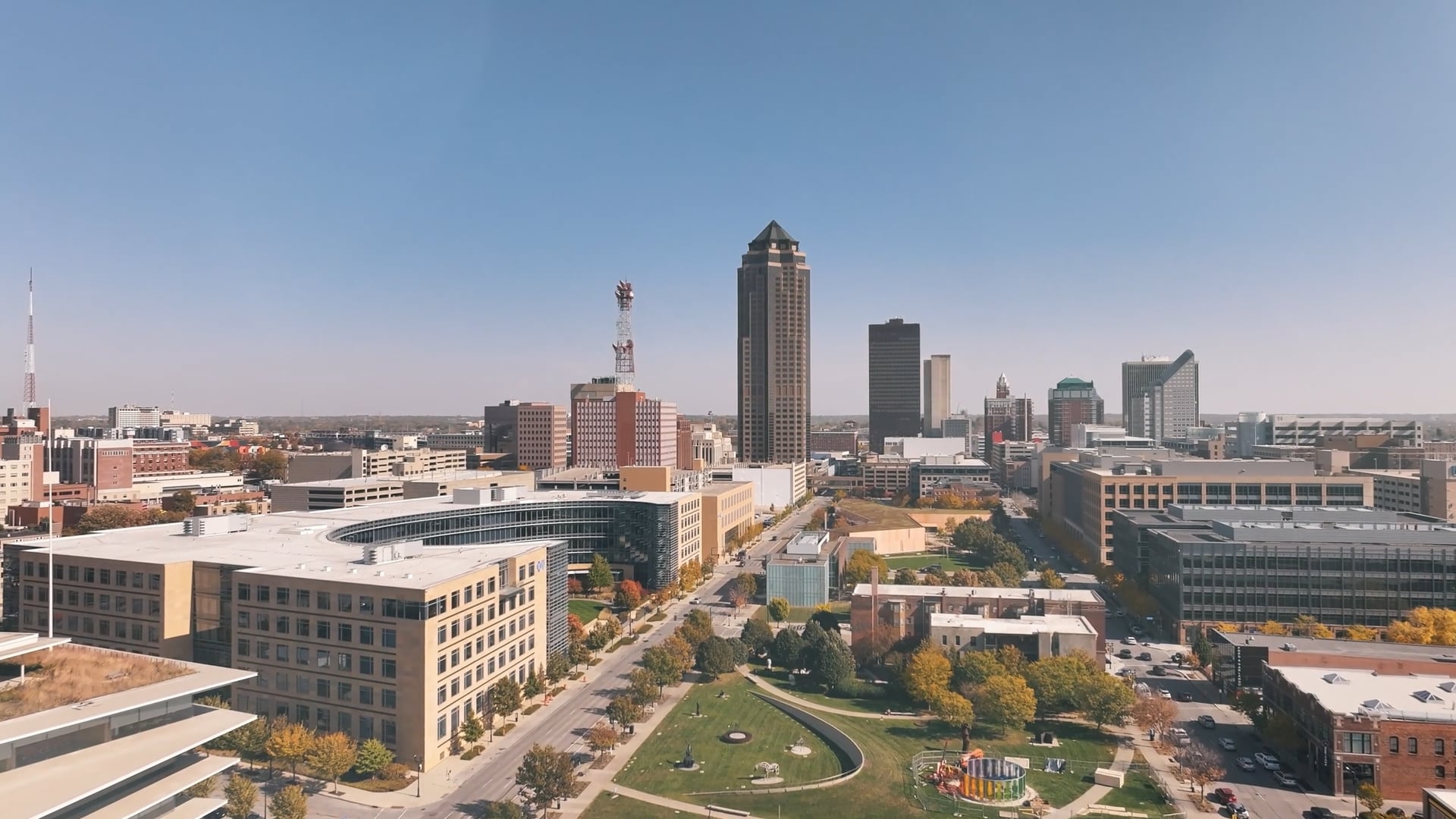 Video Business Card | CBRE