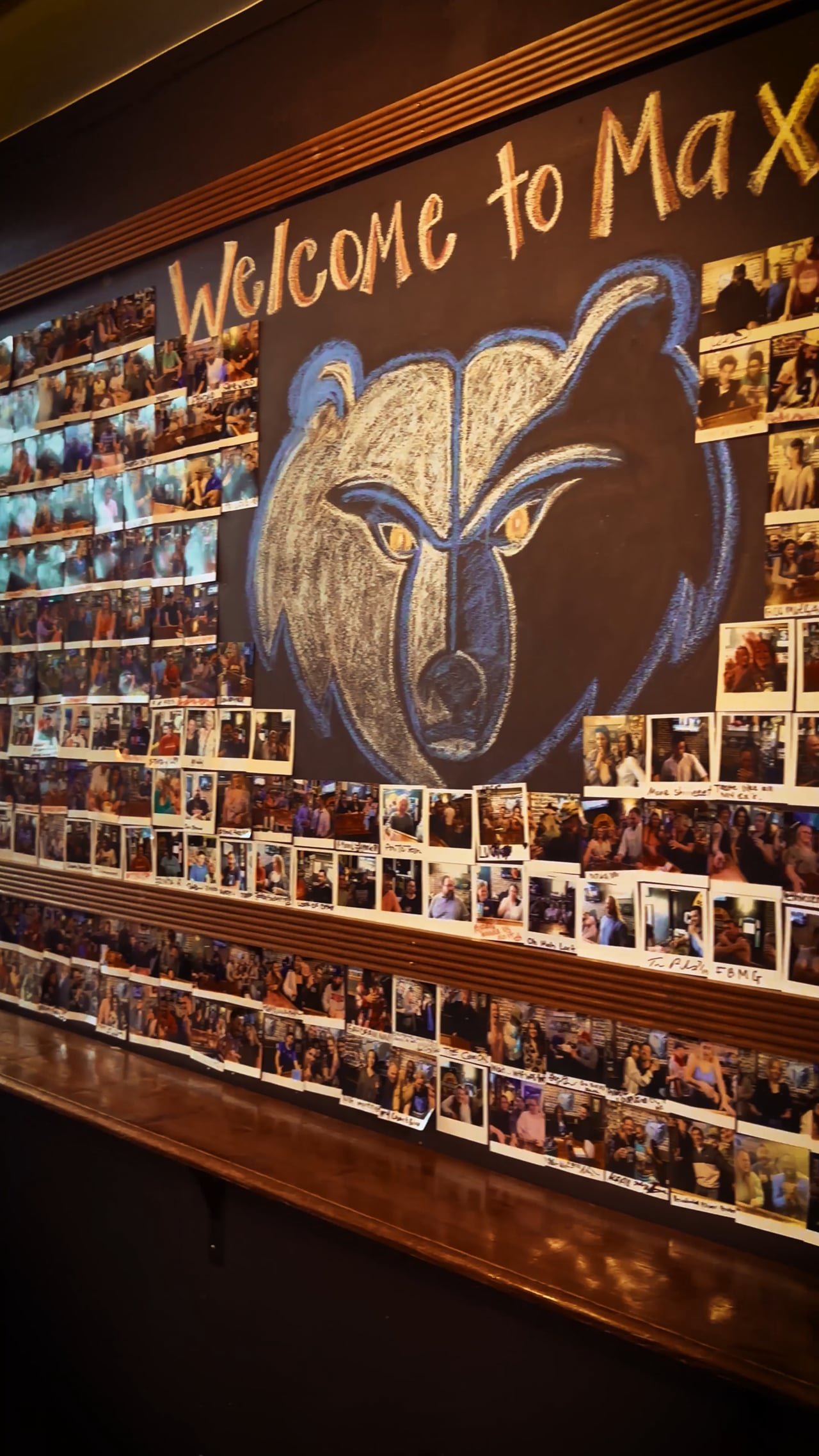 Max's sports bar