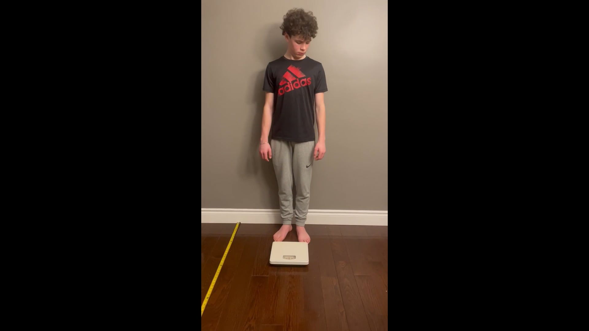 Watch charlie holt's Weight: 119 pounds