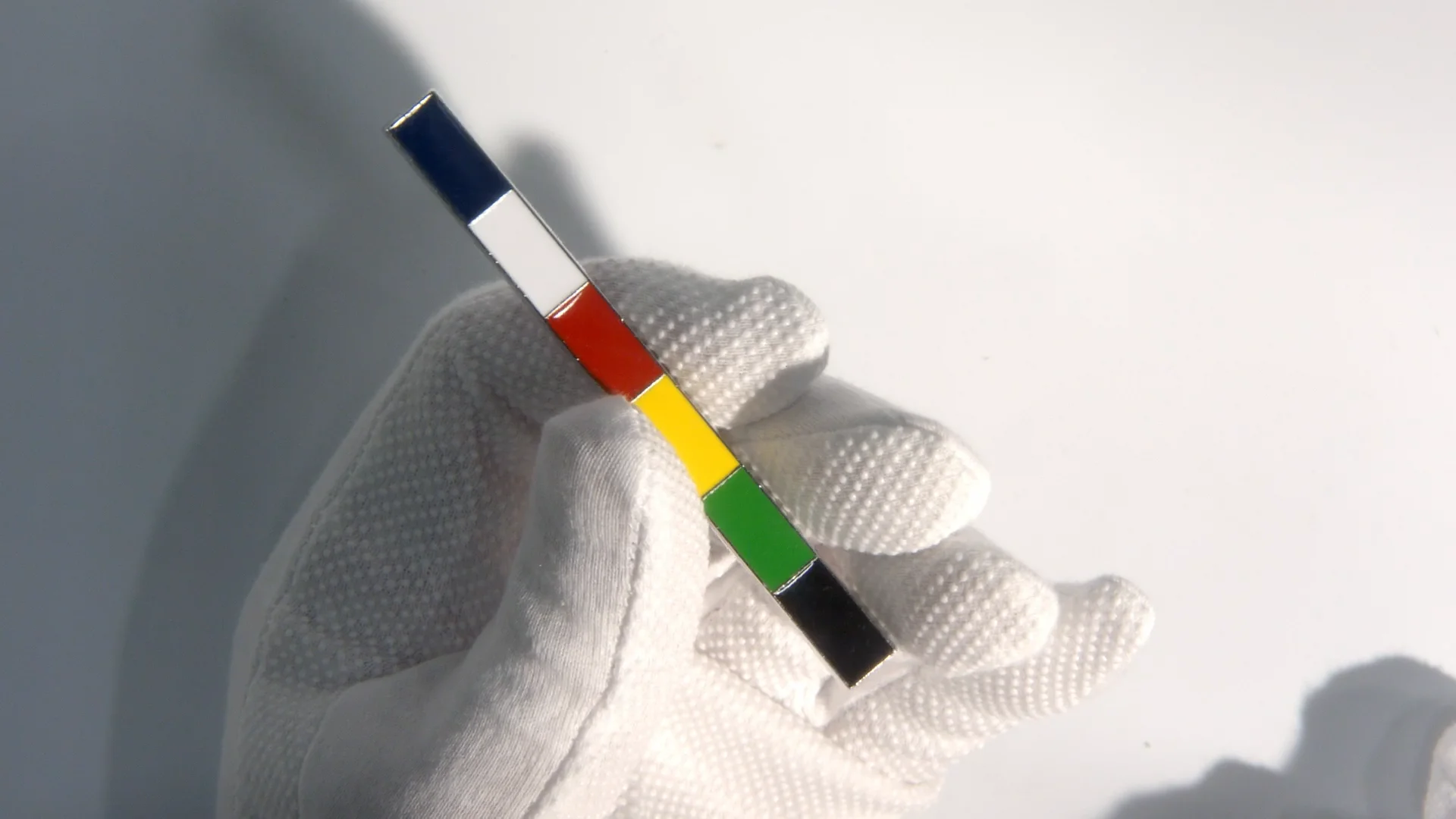 Magic Color Stick Trick- Amazing Finish | Magic Makers Inc