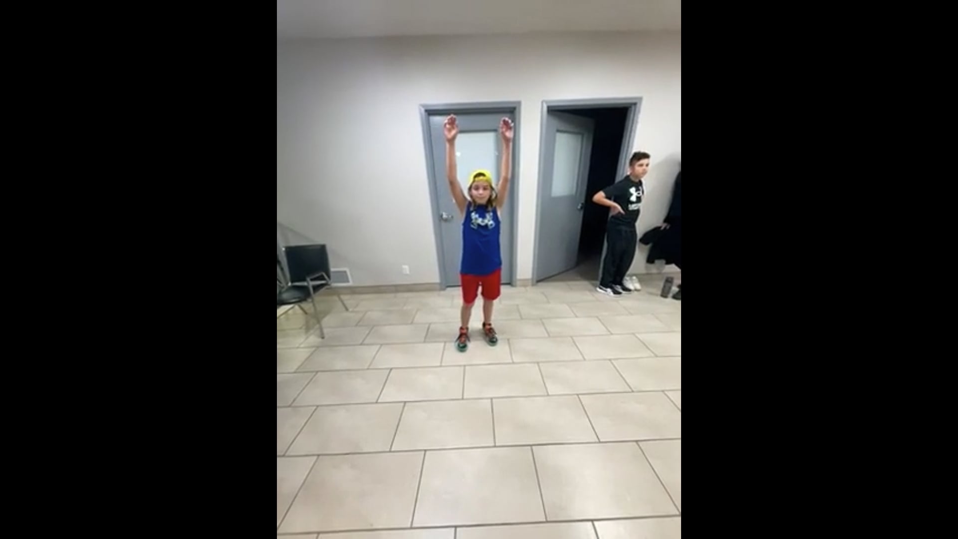 Watch jeter stewart's Vertical Jump: 14.23 inches