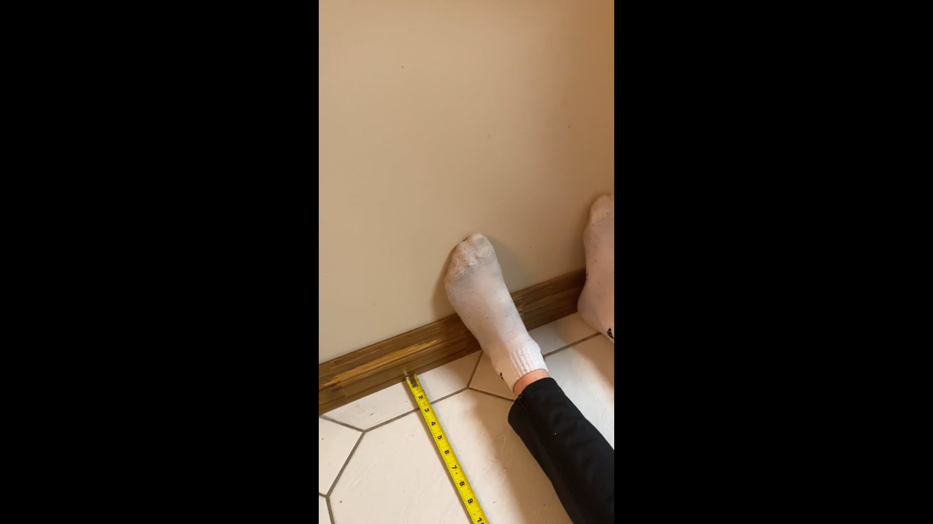 Watch PurpleShift athlete's Height: 66.9 inches