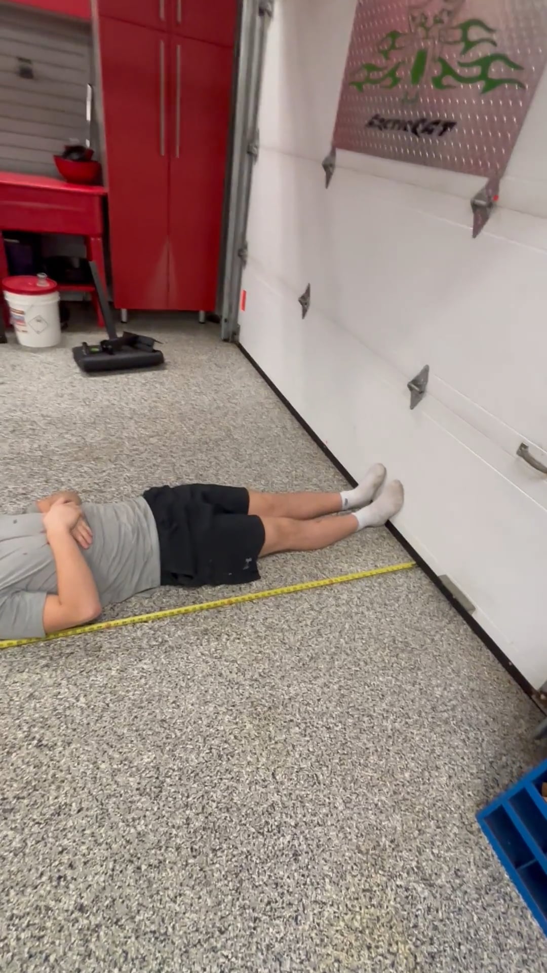 Watch heath desjardin's Height: 72.4 inches