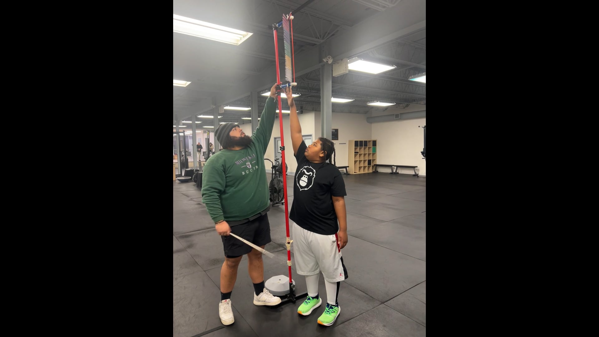 Watch PurpleShift athlete's Vertical Jump: 9.11 inches