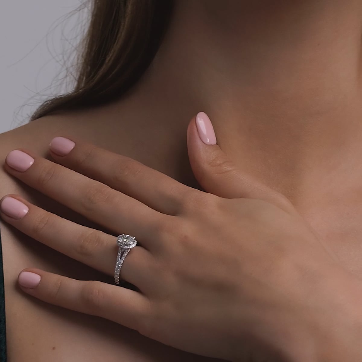 product video 2 for 1 1/2 ctw Round Lab Grown Diamond Split Shank Halo Engagement Ring