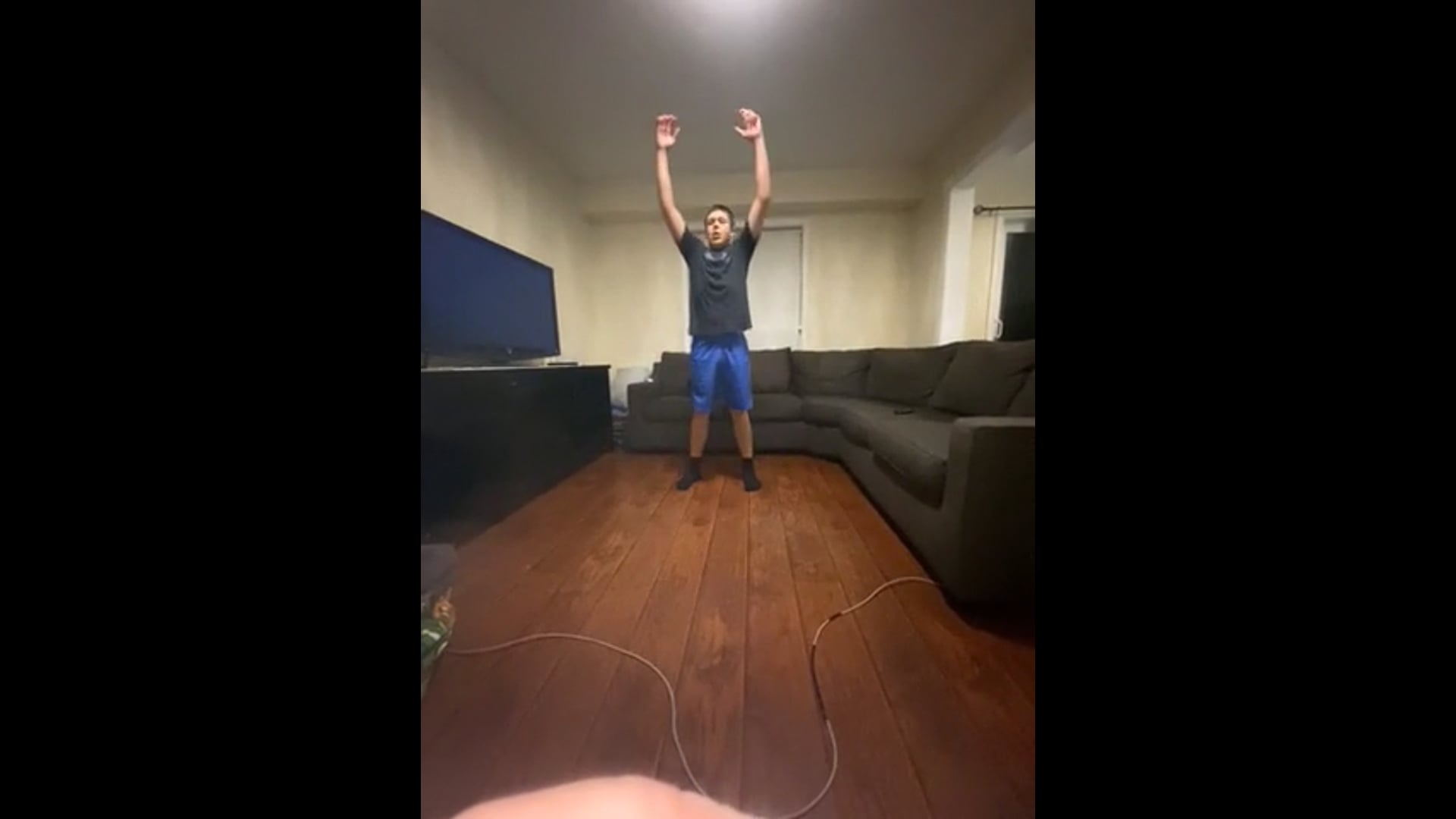 Watch PurpleShift athlete's Vertical Jump: 18.04 inches