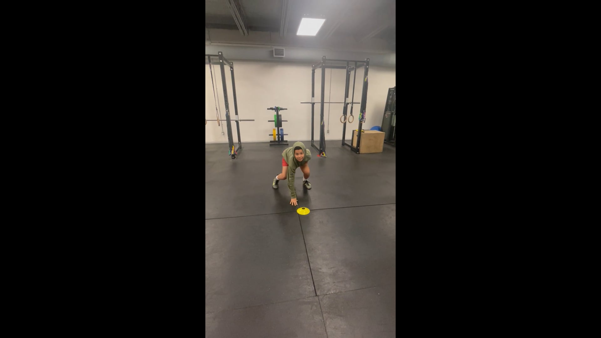 Watch boe bender's 5-10-5 Agility: 5.04 seconds