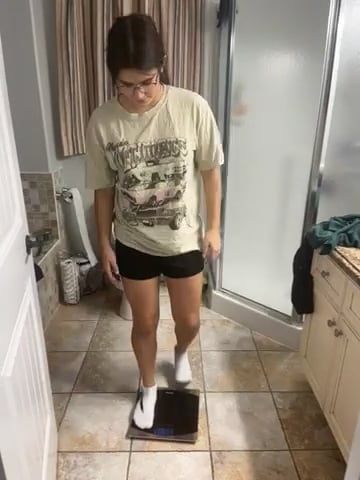 Watch abby repa-rogers's Weight: 148.2 pounds