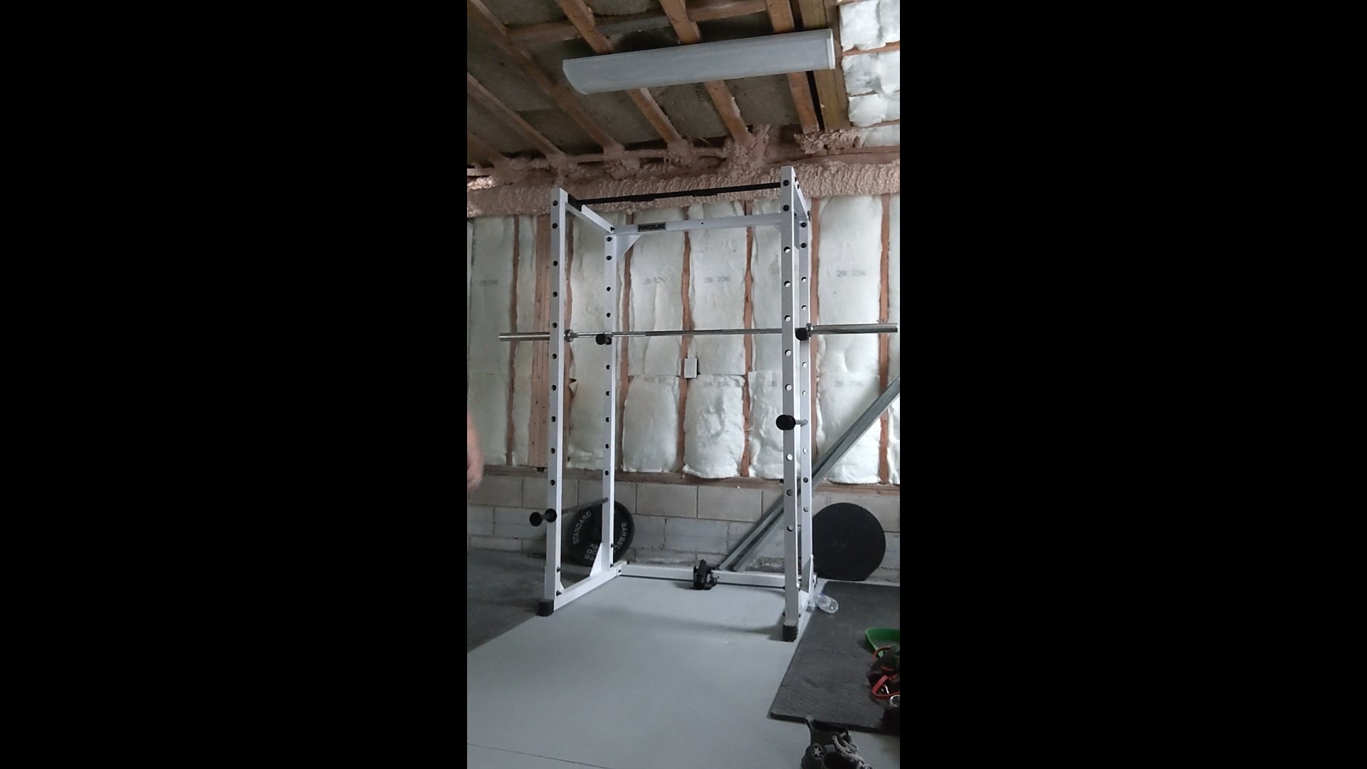 Watch liam sourtzis's Vertical Jump: 18.3 inches