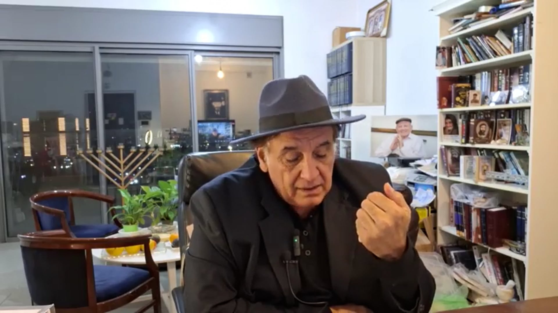 המלחמה על הים חלק ב', חיים איכר, 11.1.24