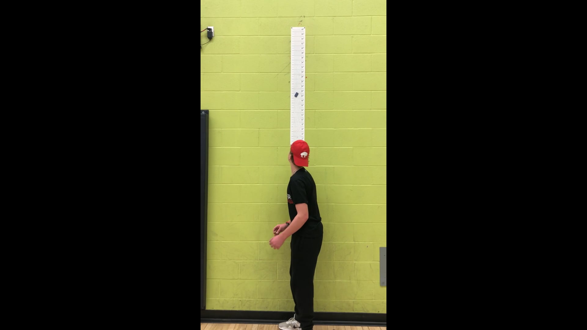 Watch PurpleShift athlete's Vertical Jump: 21.67 inches