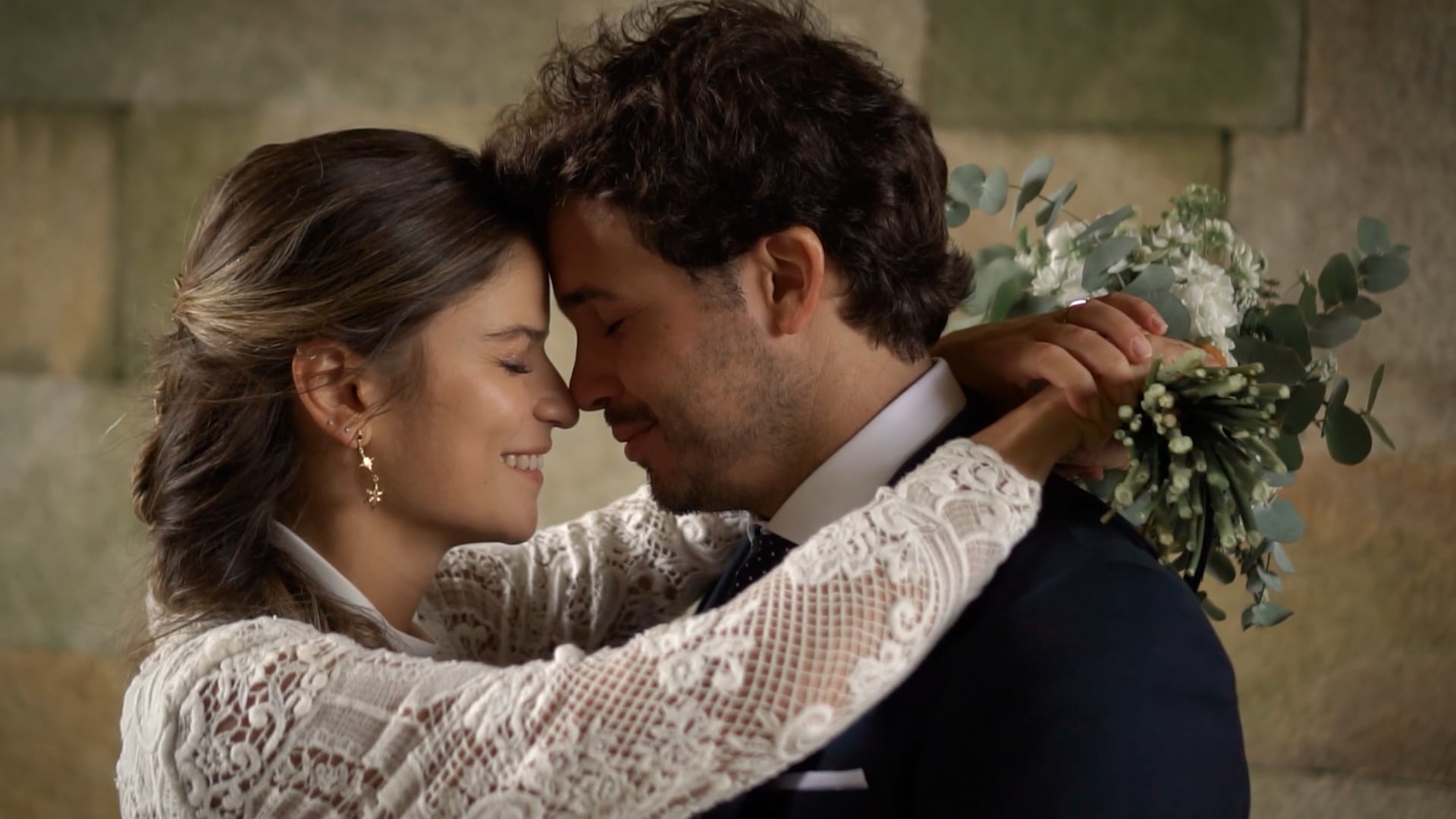 Ana & Alejandro • Trailer •