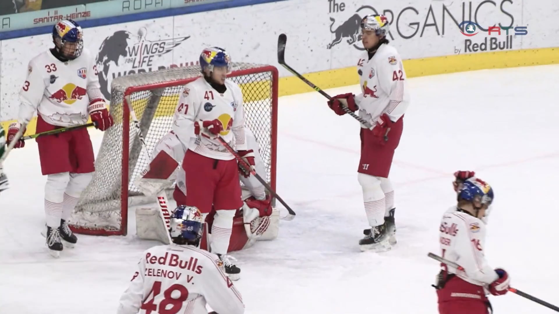 die-red-bull-hockey-juniors-trafen-auf-den-ec-bregenzerwald