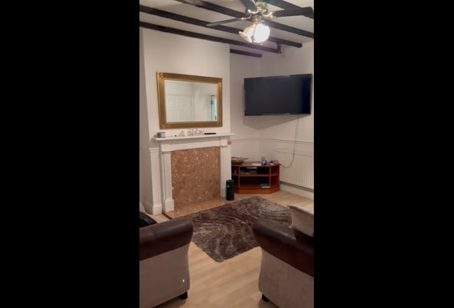 Video 1: Room 5 Ensuite