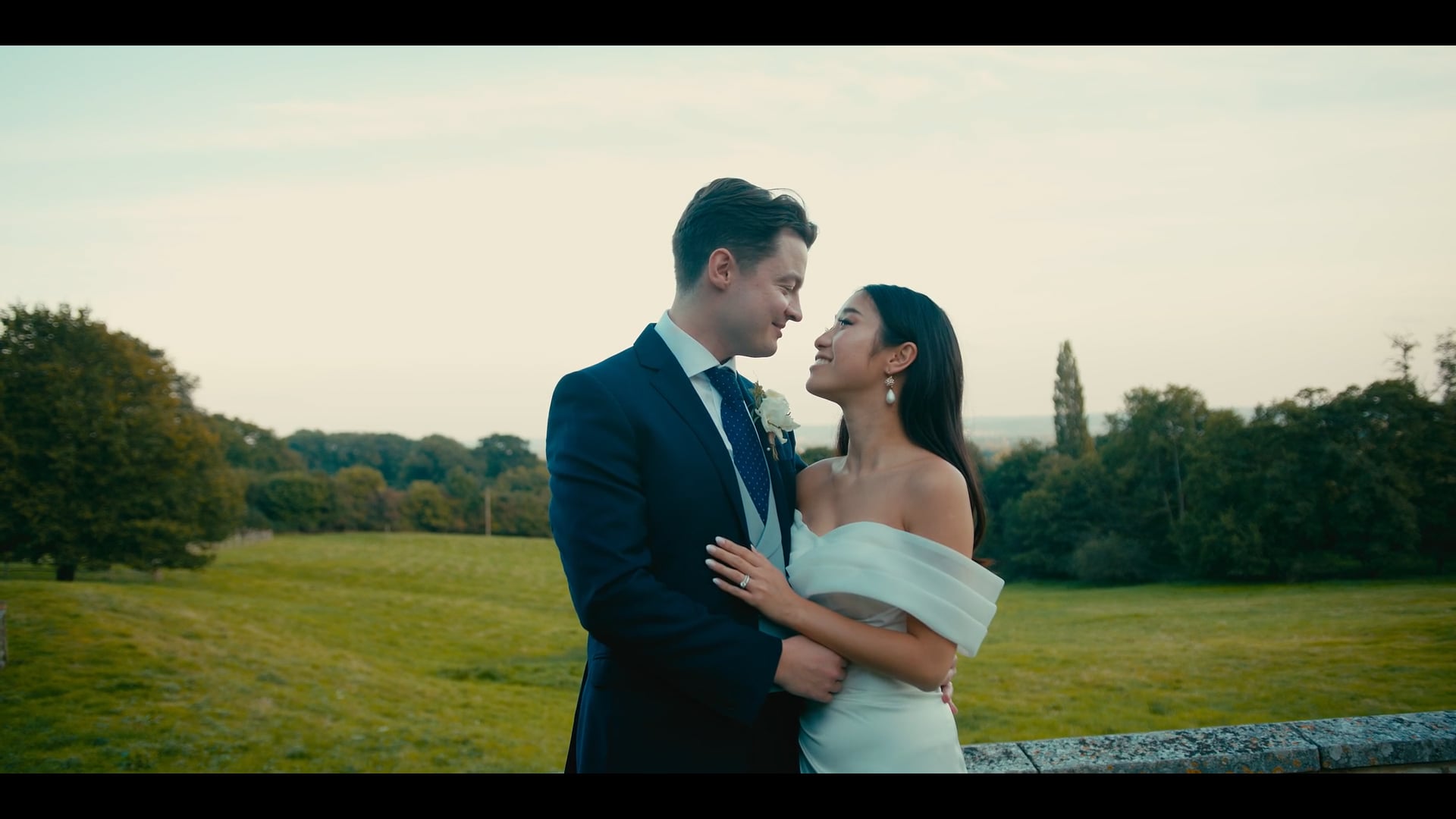 Ann Jee & Nick's Wedding Instaram Clip | St Julians Club  | Floating Castle Films