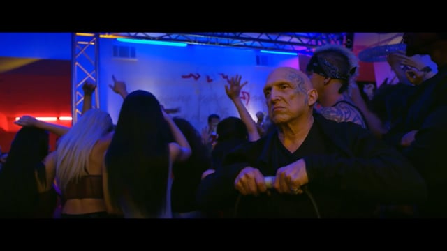 Chris Brown – Picture Me Rolling (explicit)