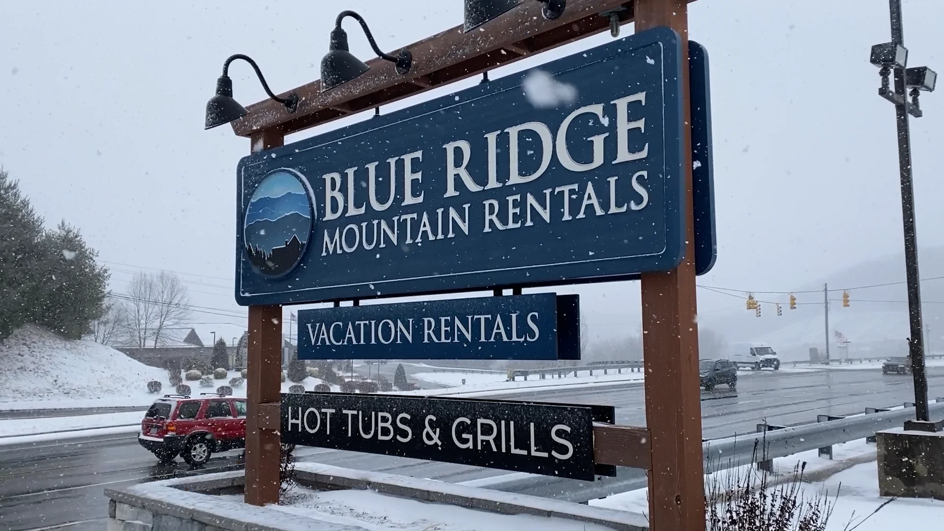 Blue Ridge Snowfall 1/19/24 on Vimeo
