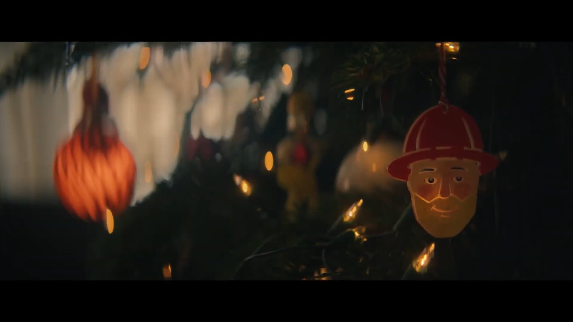 AXA - Give them  break - Silent Night
