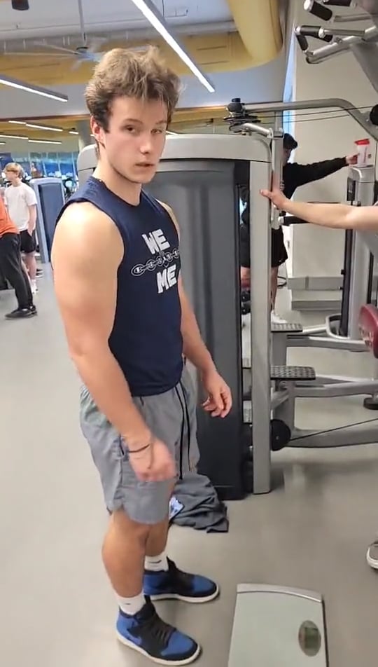 Watch ethan gramlich's Weight: 190.8 pounds