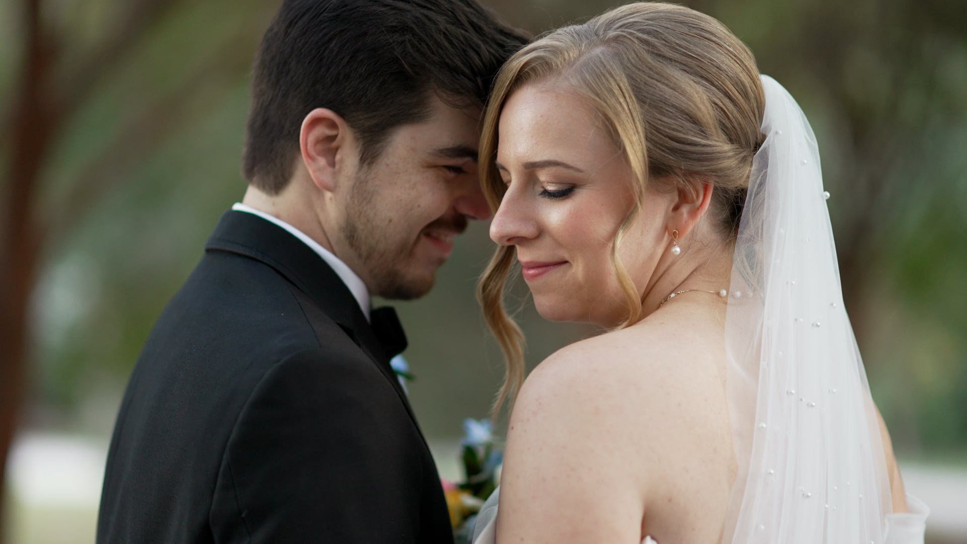 Fall Romantic Barn Wedding @ Walnut Hill