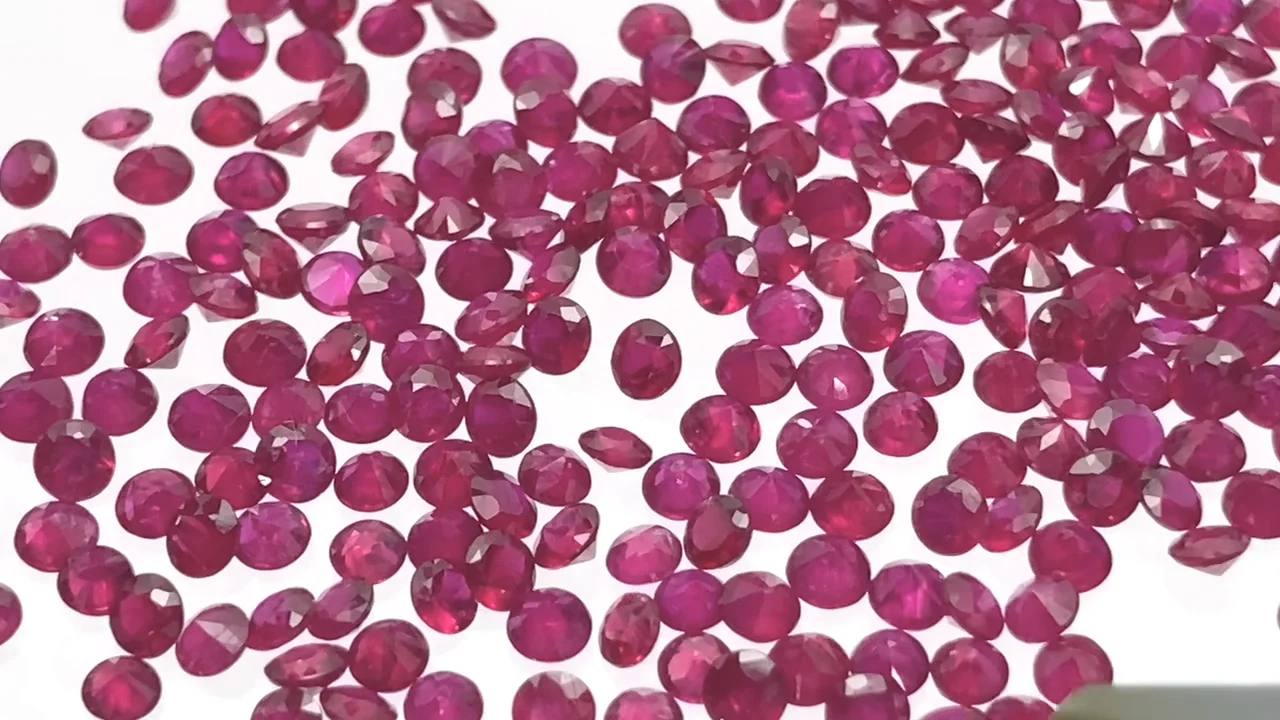 ルビー（モザンビーク産） ルース ラウンドファセットカット2×2mm 5粒