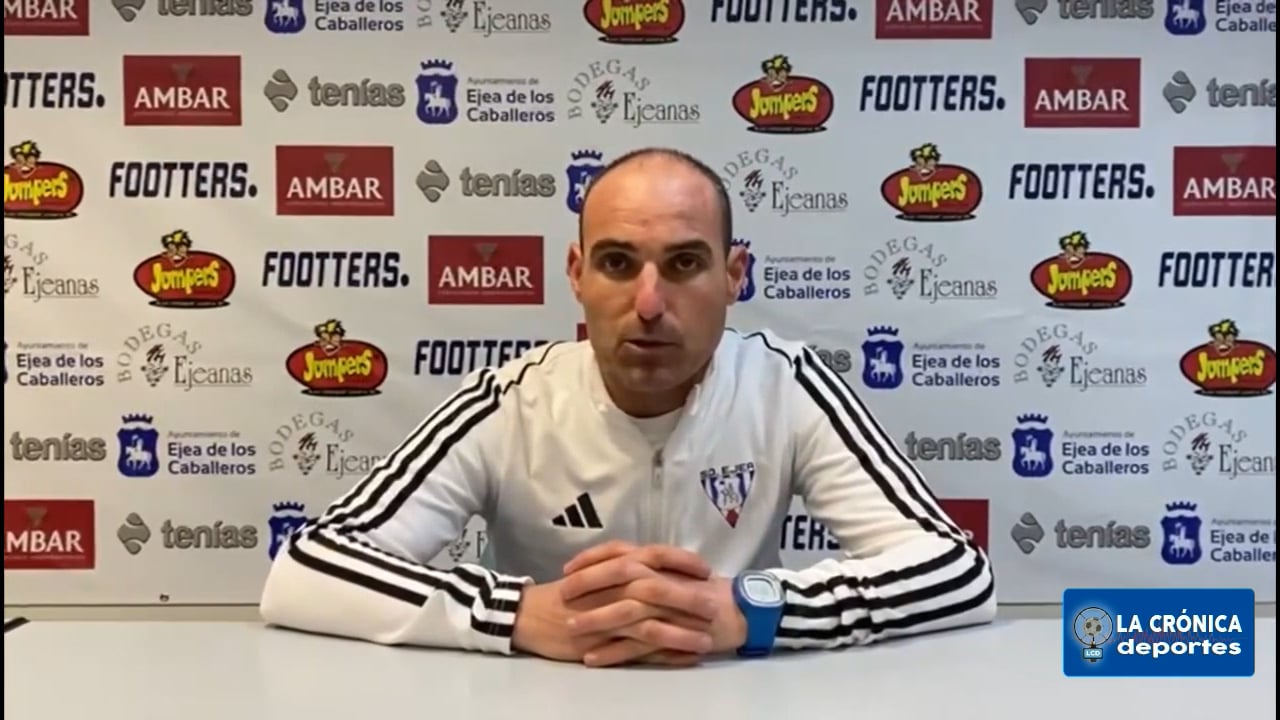 IVÁN MARTÍNEZ (Entrenador Ejea) SD Ejea 3-1 Illueca / Jor. 17 / Tercera Rfef  / Balance Primera Vuelta / Fuente: Facebook SD Ejea