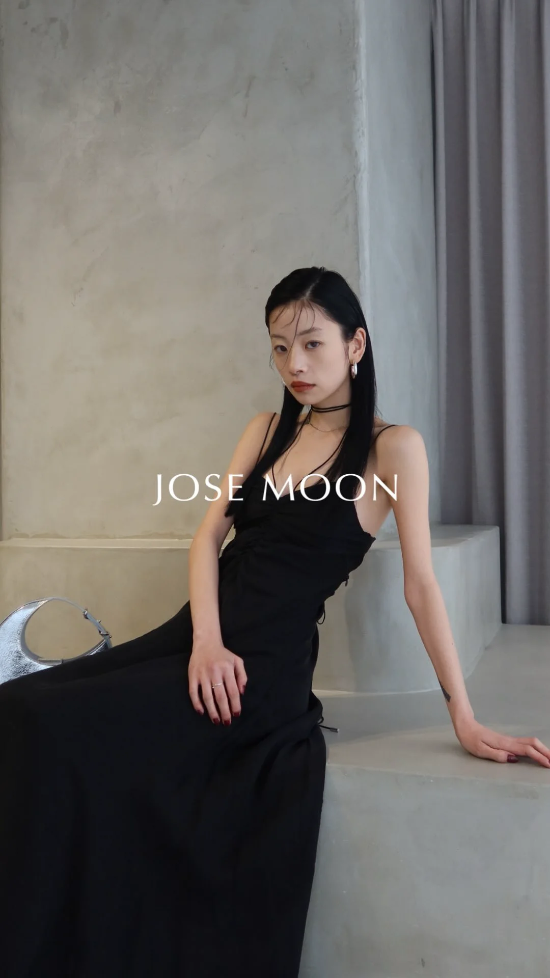 CUPLA BACK OPEN DRESS(36 GREY): DRESSjosemoon CUPLA BACK OPEN DRESS(36 GREY): DRESSjosemoon