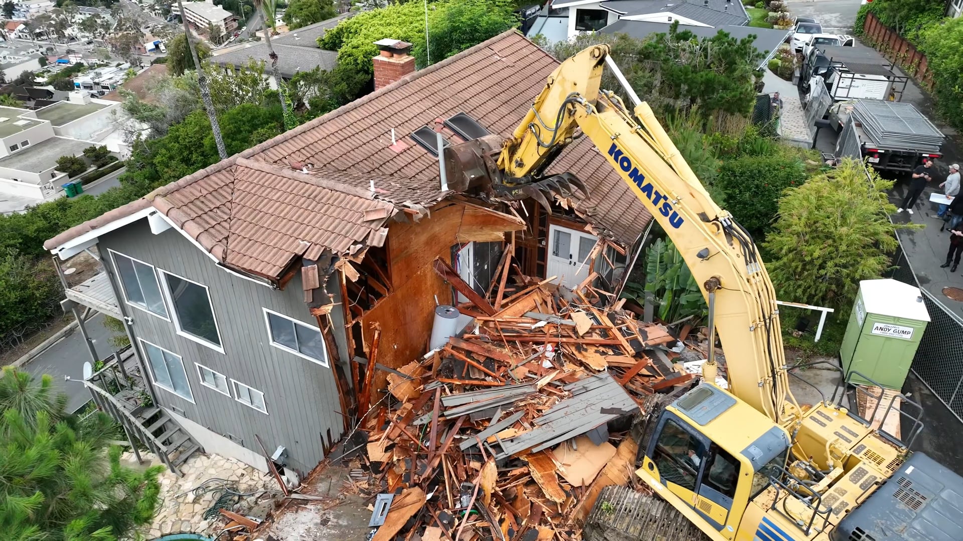 616 Vista Ln Laguna Beach Demolition v1.m4v