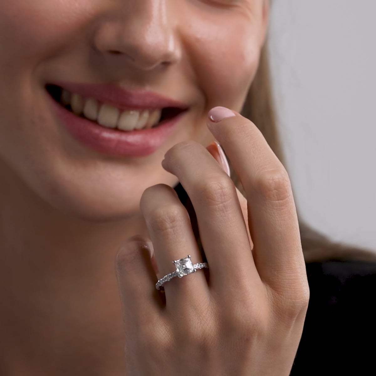 product video 2 for 1 1/3 ctw Asscher Lab Grown Diamond Station Engagement Ring