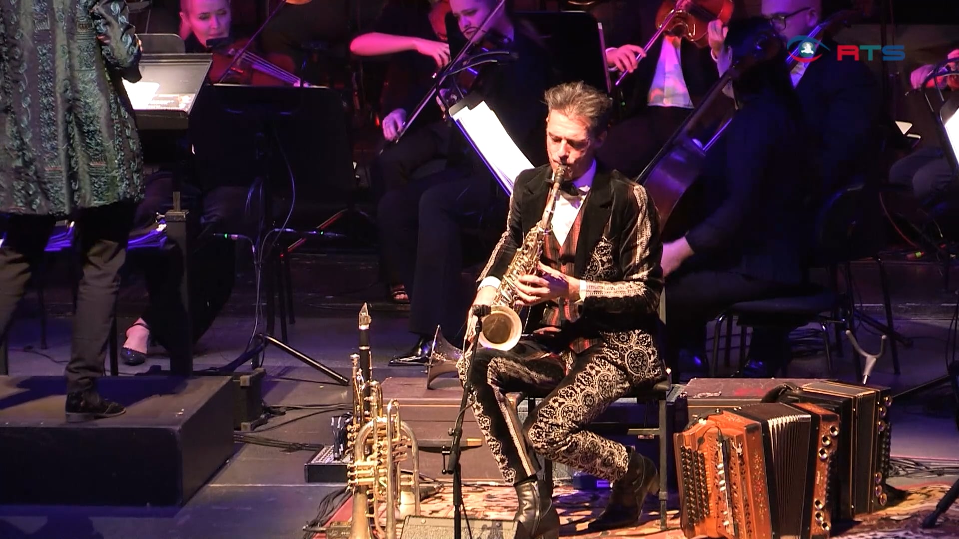 herbert-pixner-und-philharmonie-salzburg-begeistern-im-festspielhaus