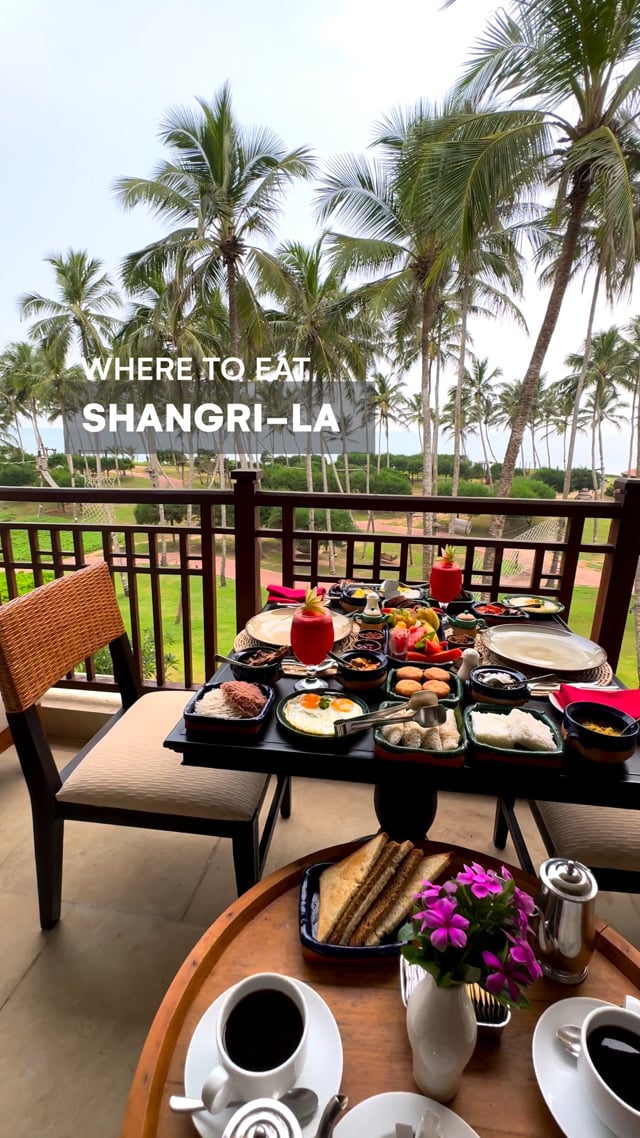 Shangri-La Balcony Breakfast
