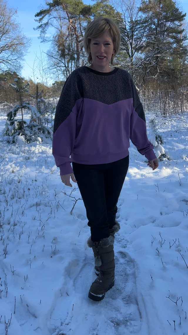 I've brilliant 'cold girl' tights hack for winter - it's so easy