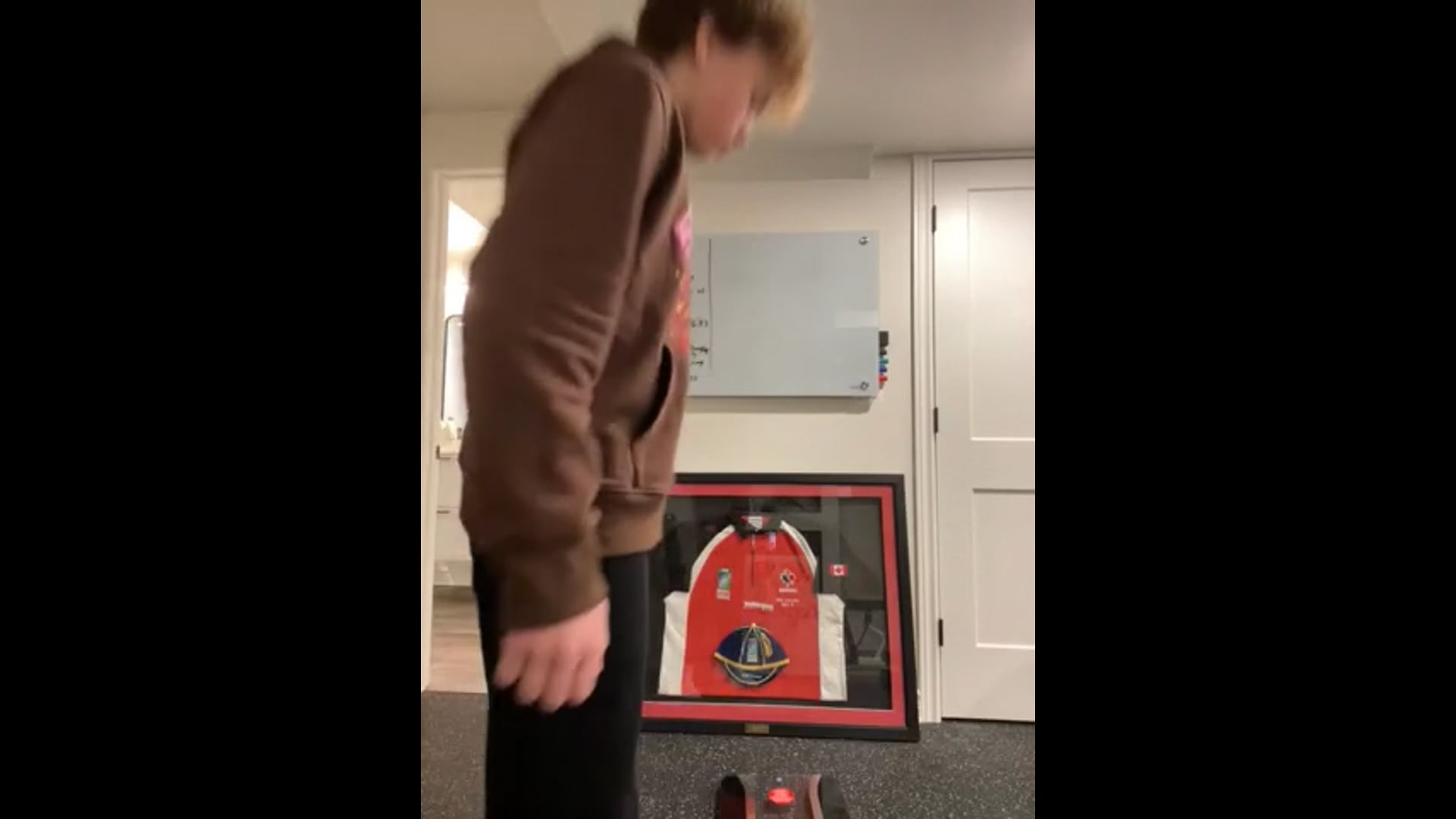 Watch asher abrams's Weight: 138.9 pounds