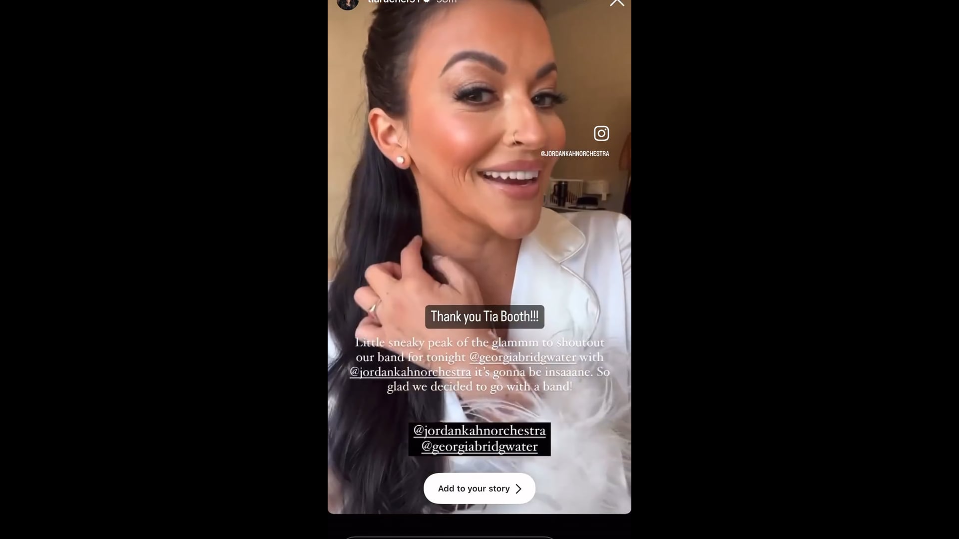 Tia Booth - The Bachelor - 1,400,000 followers