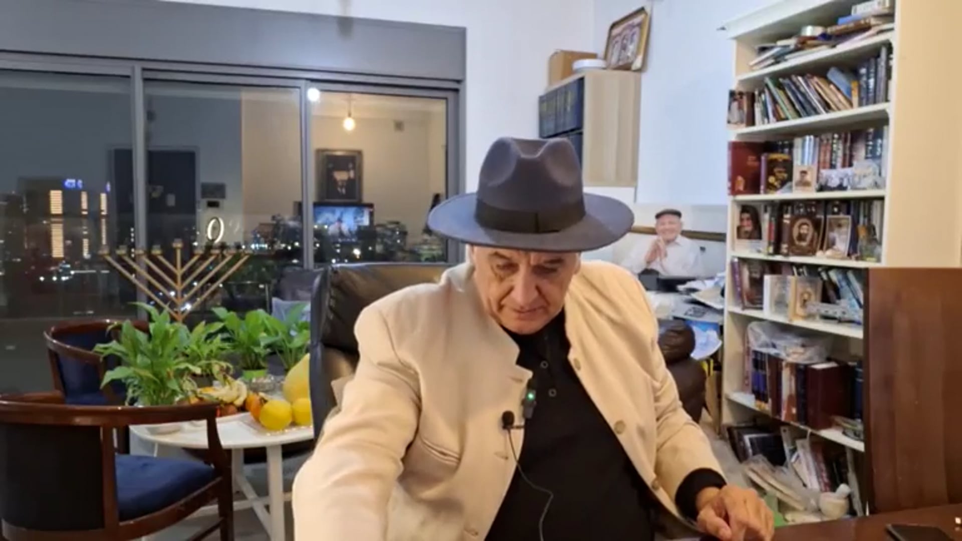 המלחמה כבר בפתח, 16.1.24