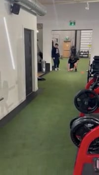 Watch tomas villano's 10 Yard Dash: 2.55 seconds