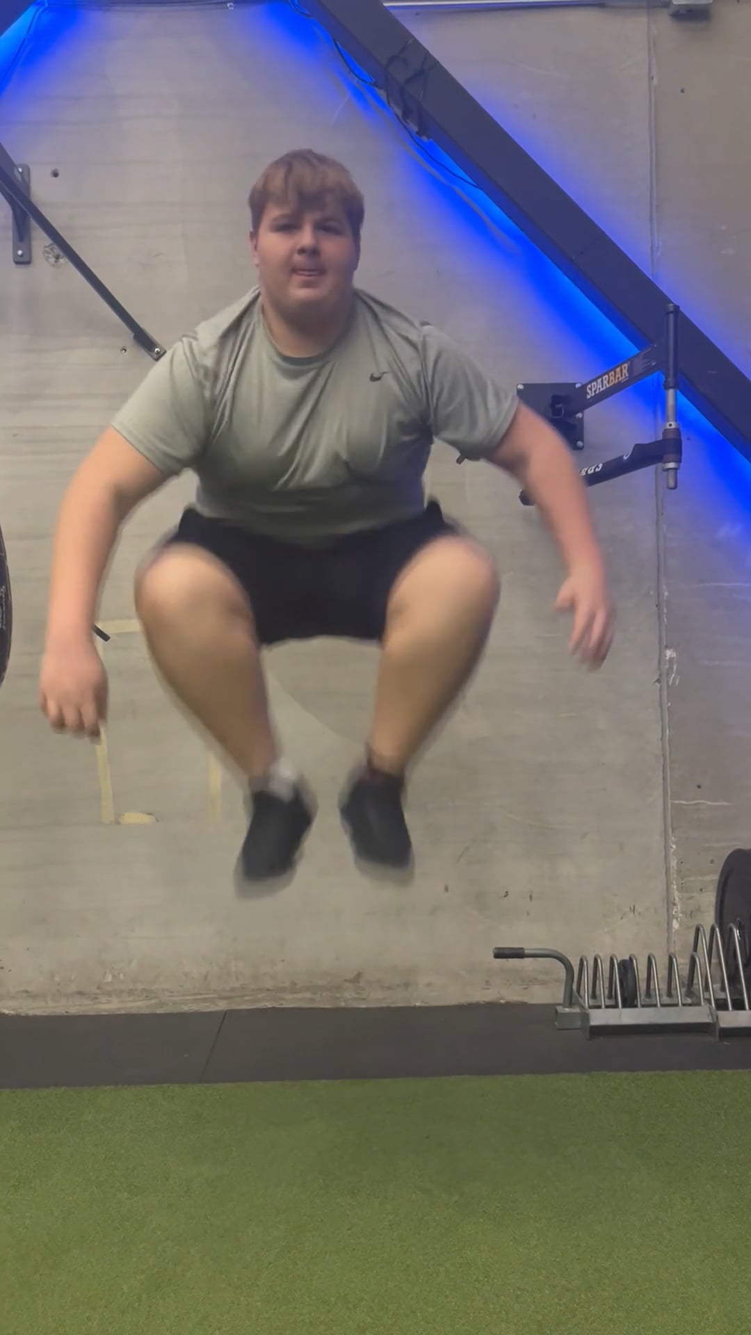 Watch tomas villano's Vertical Jump: Pending