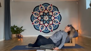 Prova på dynamisk yinyoga