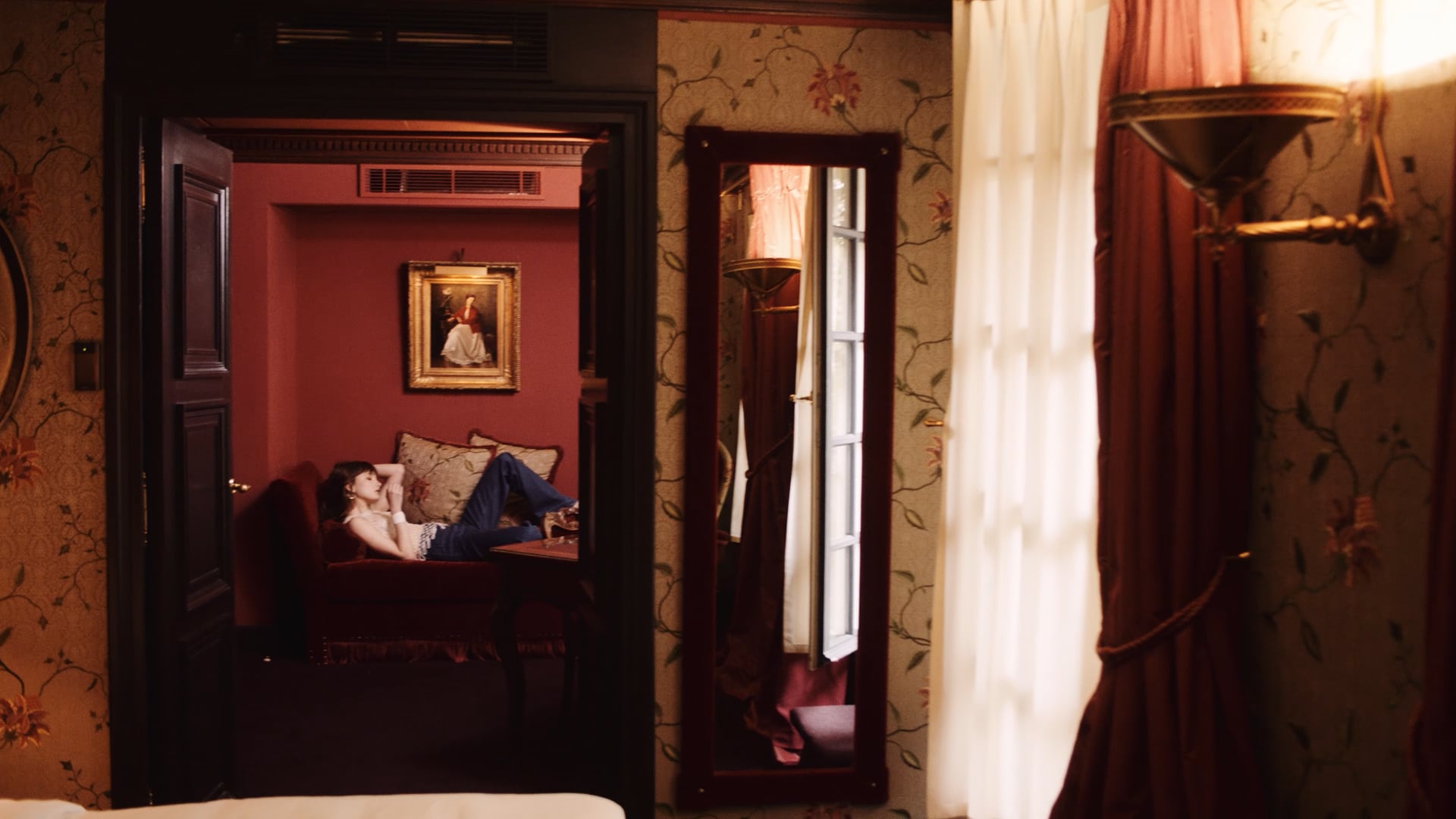Rooms and suites 