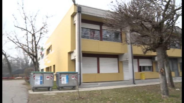 Spray urticante a scuola: evacuata la media Lepido. VIDEO Reggionline  -Telereggio – Ultime notizie Reggio Emilia