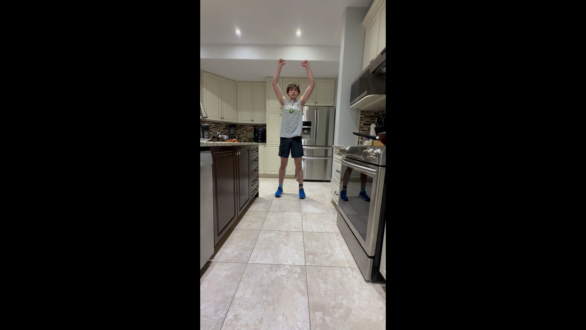 Watch cash cameron's Vertical Jump: 25.32 inches