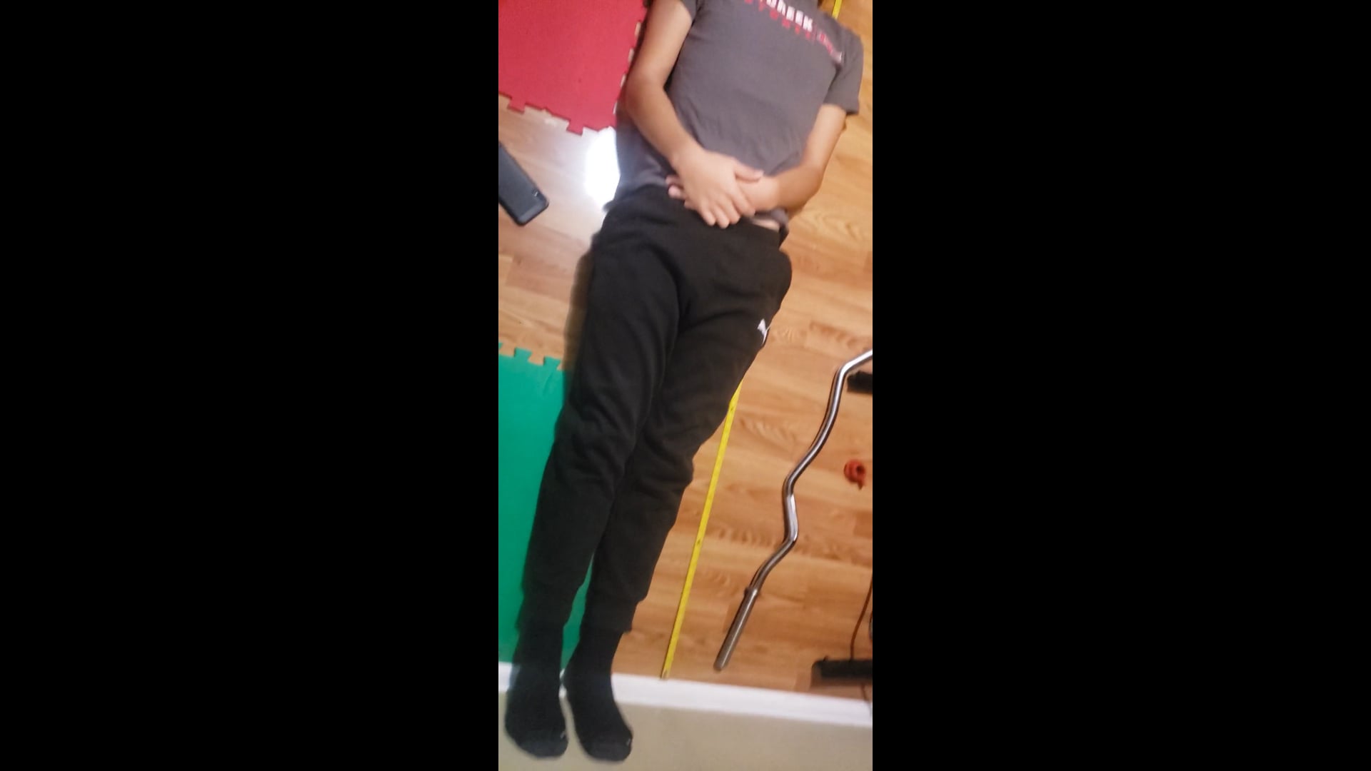 Watch PurpleShift athlete's Height: 69.2 inches
