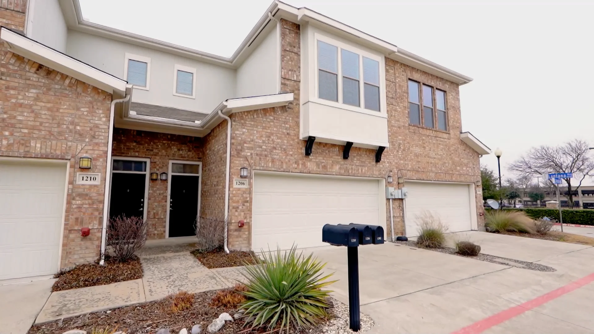 2230 Hibiscus Ave. B2B2C, Richardson, TX 75080 on Vimeo