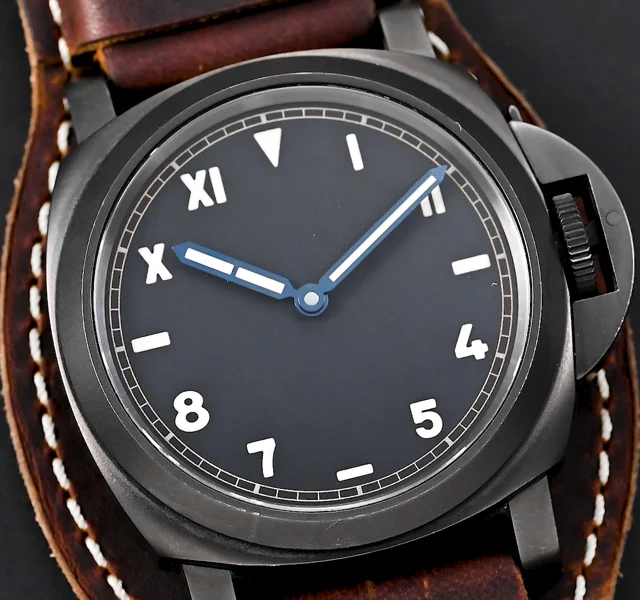 Panerai Luminor PAM00779 Macro Video